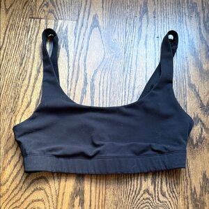Vuori XS Black Daily Sports Bra